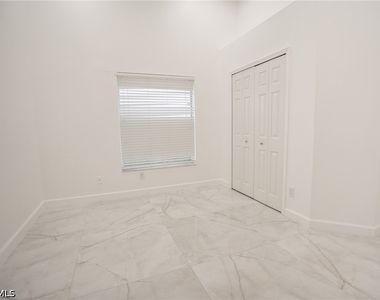 7712 Citrus Hill Lane - Photo Thumbnail 34