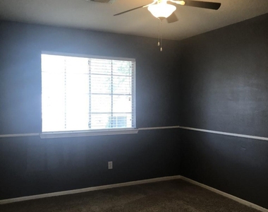 2110 Highland Bay Court - Photo Thumbnail 22