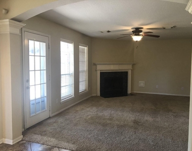 2110 Highland Bay Court - Photo Thumbnail 8