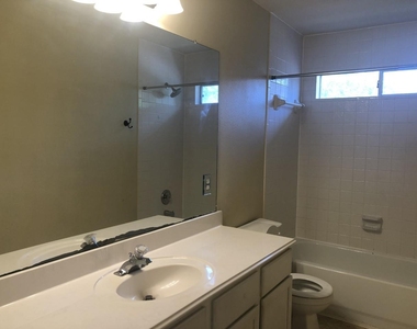 2110 Highland Bay Court - Photo Thumbnail 23