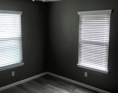 2515 Jackson Street - Photo Thumbnail 11