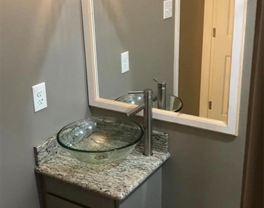 2515 Jackson Street - Photo Thumbnail 18