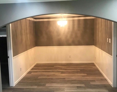 2515 Jackson Street - Photo Thumbnail 4