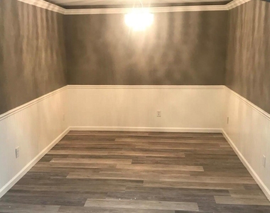 2515 Jackson Street - Photo Thumbnail 3