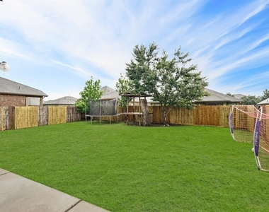 6719 Path Way Court - Photo Thumbnail 32
