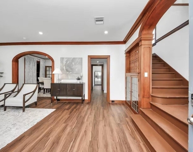 2002 Rosewood Street - Photo Thumbnail 1