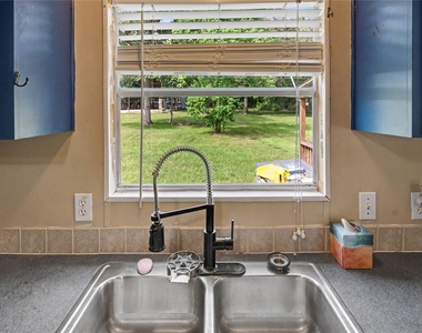 17685 Todd Street - Photo Thumbnail 33