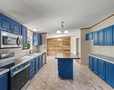 17685 Todd Street - Photo Thumbnail 31