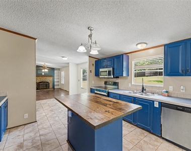 17685 Todd Street - Photo Thumbnail 30