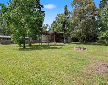 17685 Todd Street - Photo Thumbnail 6