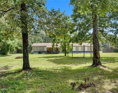 17685 Todd Street - Photo Thumbnail 10