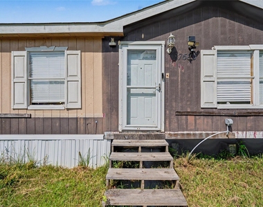17685 Todd Street - Photo Thumbnail 14