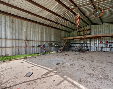 17685 Todd Street - Photo Thumbnail 8