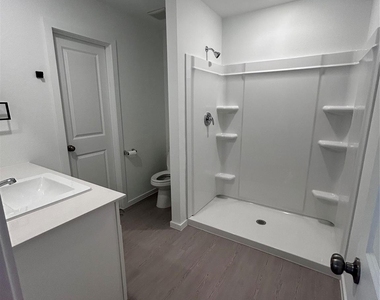 25721 John Wayne Road - Photo Thumbnail 18
