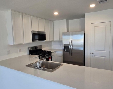 25721 John Wayne Road - Photo Thumbnail 1