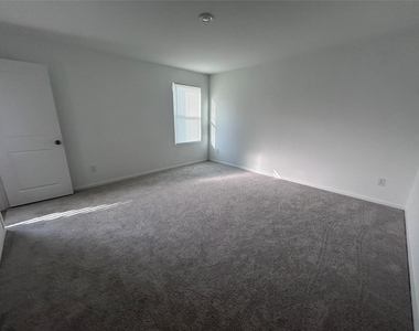 25721 John Wayne Road - Photo Thumbnail 20
