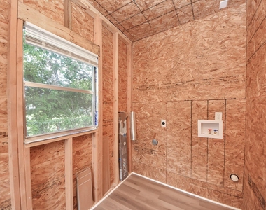 2102 Gray Street - Photo Thumbnail 26
