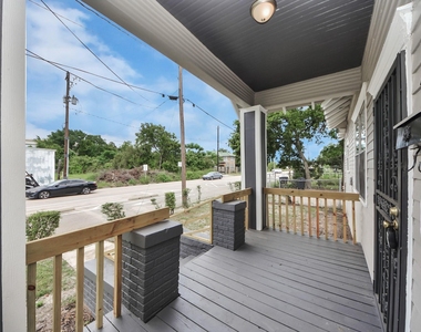 2102 Gray Street - Photo Thumbnail 32