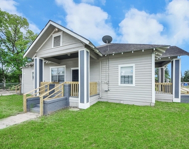 2102 Gray Street - Photo Thumbnail 35