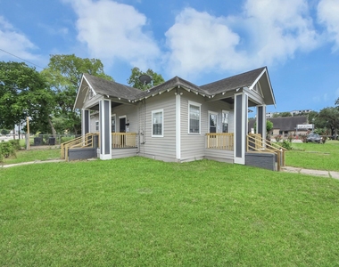 2102 Gray Street - Photo Thumbnail 33