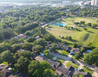 7607 Grape Street - Photo Thumbnail 42