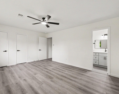 7607 Grape Street - Photo Thumbnail 22