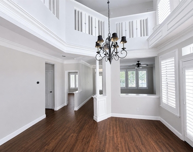 18 Doeskin Place - Photo Thumbnail 9