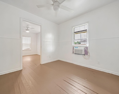 2721 Napoleon Street - Photo Thumbnail 21