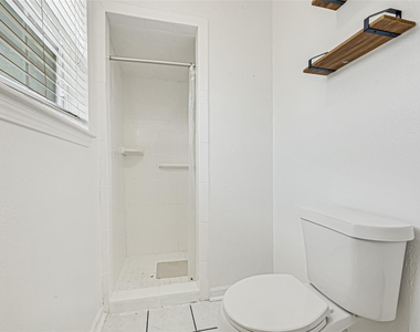 539 Belwin Drive - Photo Thumbnail 18