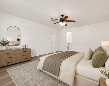 539 Belwin Drive - Photo Thumbnail 16