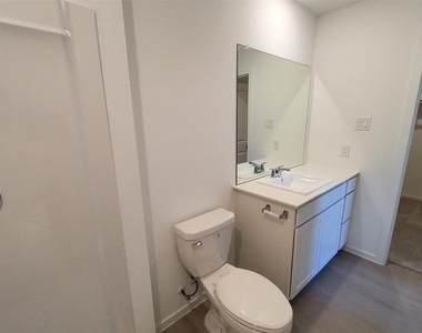 26810 Scarlet Willow Drive - Photo Thumbnail 14
