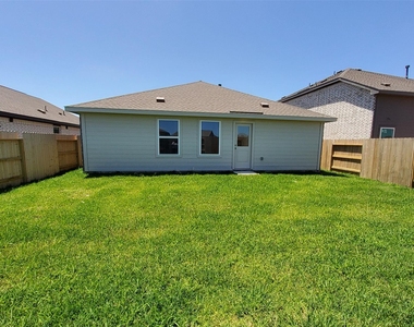 26810 Scarlet Willow Drive - Photo Thumbnail 27