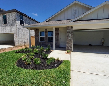 26810 Scarlet Willow Drive - Photo Thumbnail 4