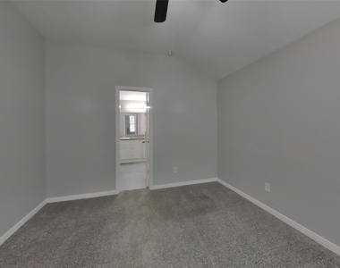 18311 Autumn Trails Lane - Photo Thumbnail 8