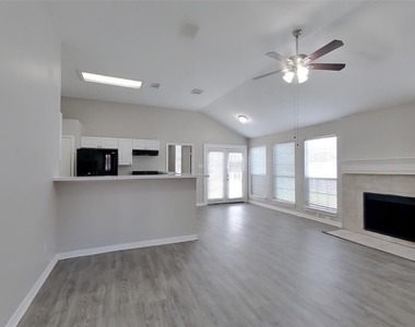 18311 Autumn Trails Lane - Photo Thumbnail 1
