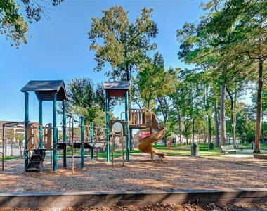 9023 Gaylord Street - Photo Thumbnail 15