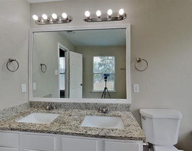 6439 Lily Hollow Court - Photo Thumbnail 8