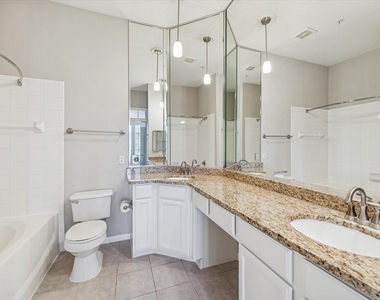 5353 Memorial Drive - Photo Thumbnail 5