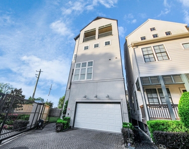4005 Woodshire Village Estate - Photo Thumbnail 2