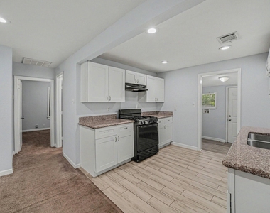 3107 Altoona Street - Photo Thumbnail 8