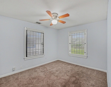 3107 Altoona Street - Photo Thumbnail 10
