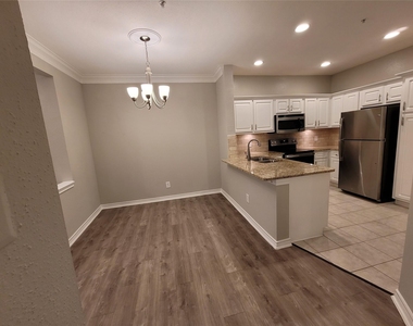 2350 Westcreek Lane - Photo Thumbnail 8