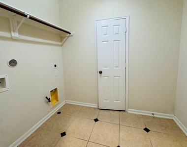 26123 Ginger Gable Lane - Photo Thumbnail 28