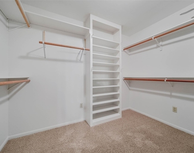 1067 Lehman Street - Photo Thumbnail 17