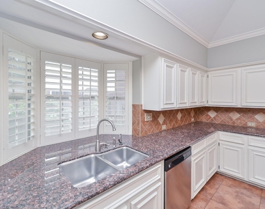 23206 Cinco Park Place Court - Photo Thumbnail 9