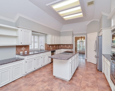 23206 Cinco Park Place Court - Photo Thumbnail 7