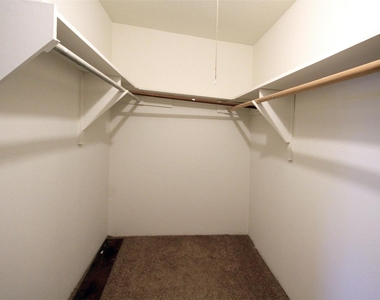 918 Heights Boulevard - Photo Thumbnail 5