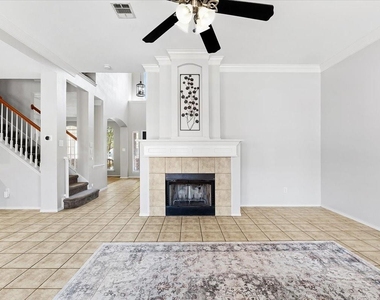 1121 London Drive - Photo Thumbnail 19