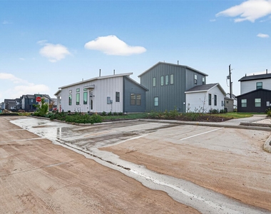 1213 Mercantile Street - Photo Thumbnail 35