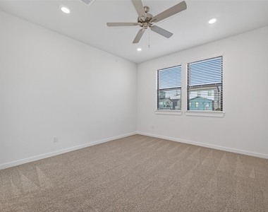 1213 Mercantile Street - Photo Thumbnail 21